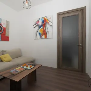 https://cheap-valletta-3-bedrooom-city-centre-apartment-with-terrace.hotelssaintjulians.com