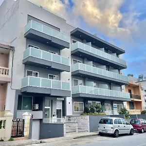 https://bayside-a-apartments.hotelssaintjulians.com