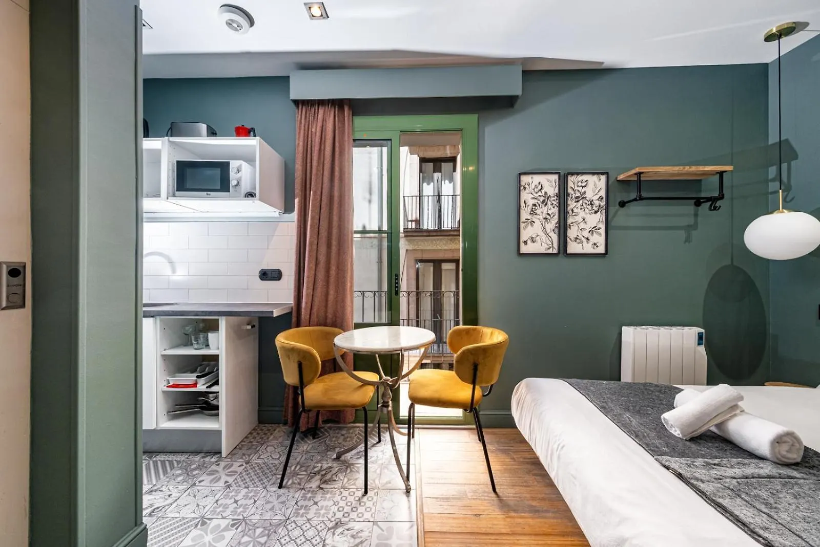 Ainb Born-Dames Apartments Barcelona